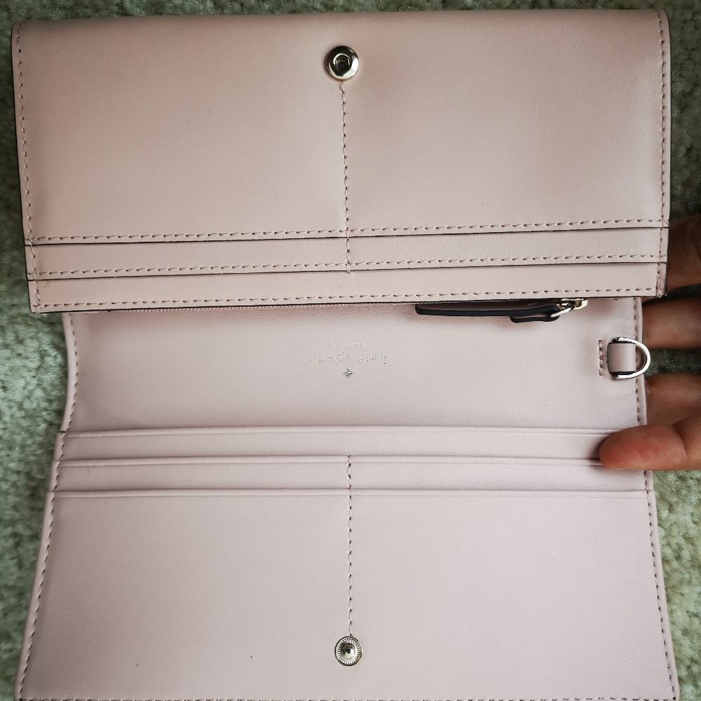 Kate Spade Wallet - Picture 2 of 12